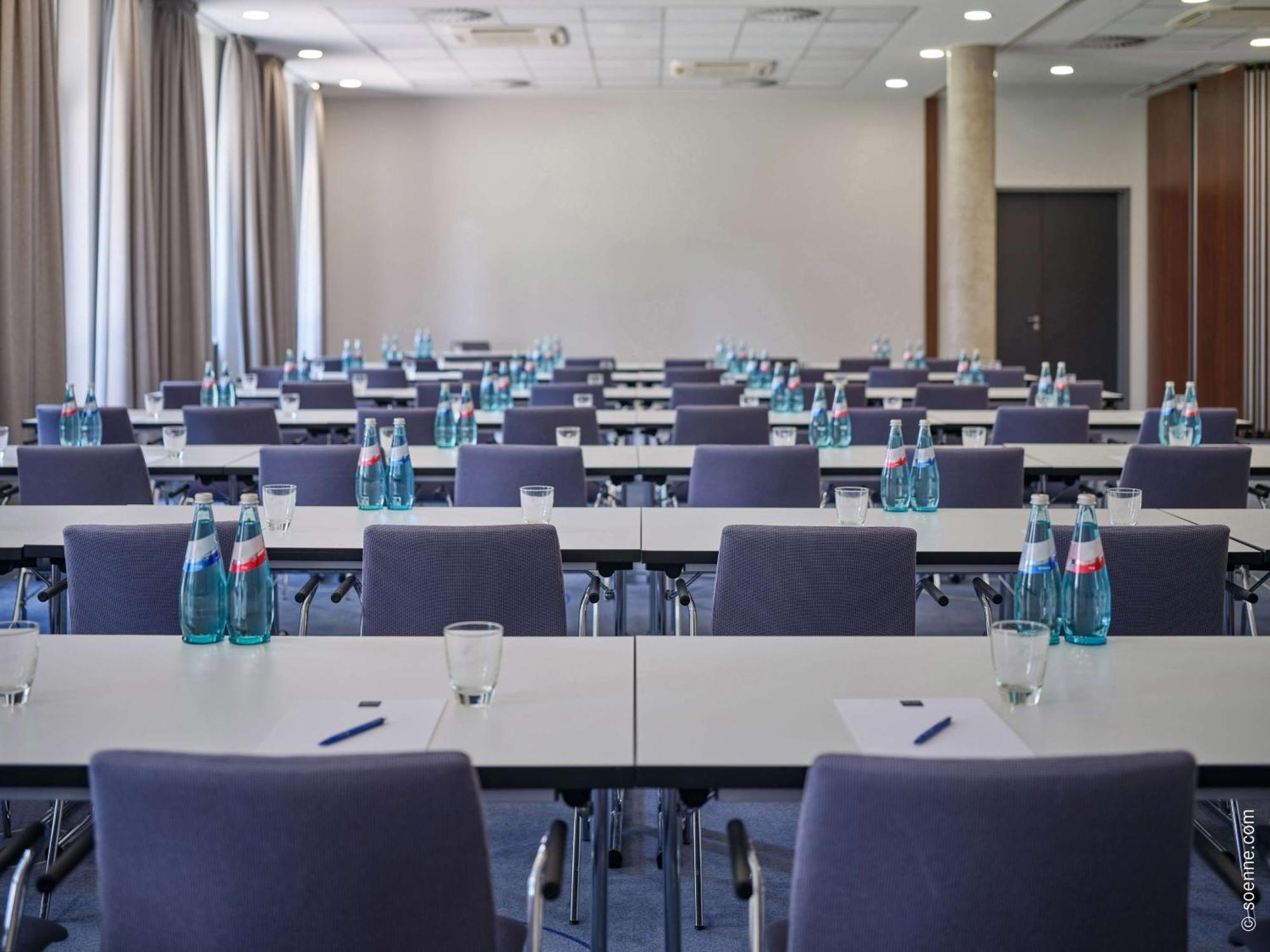 Dorint Parkhotel Frankfurt / Bad Vilbel Exterior photo