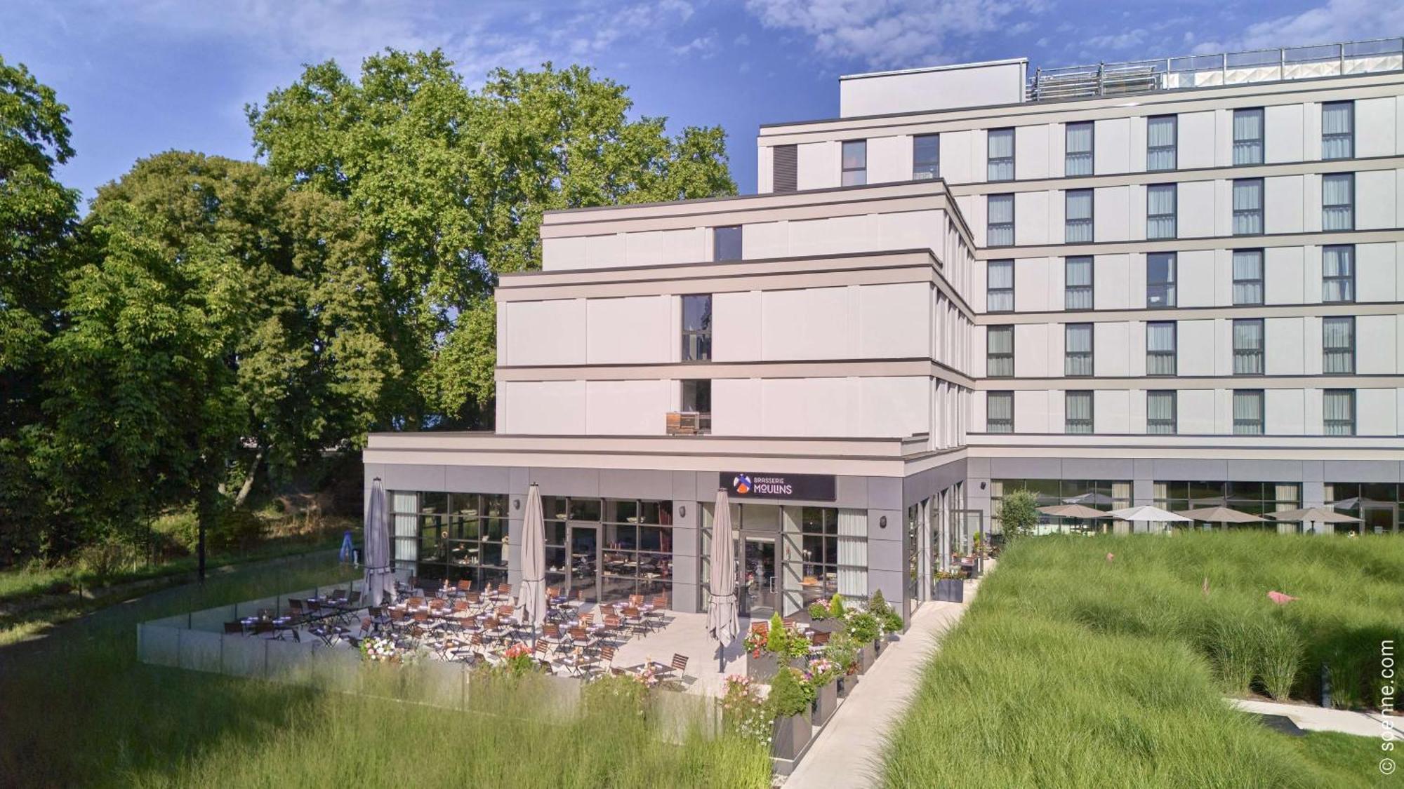 Dorint Parkhotel Frankfurt / Bad Vilbel Exterior photo